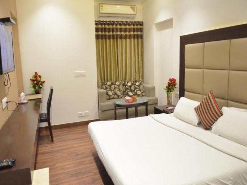 Hotel Vipul Grand Gurgaon Extérieur photo