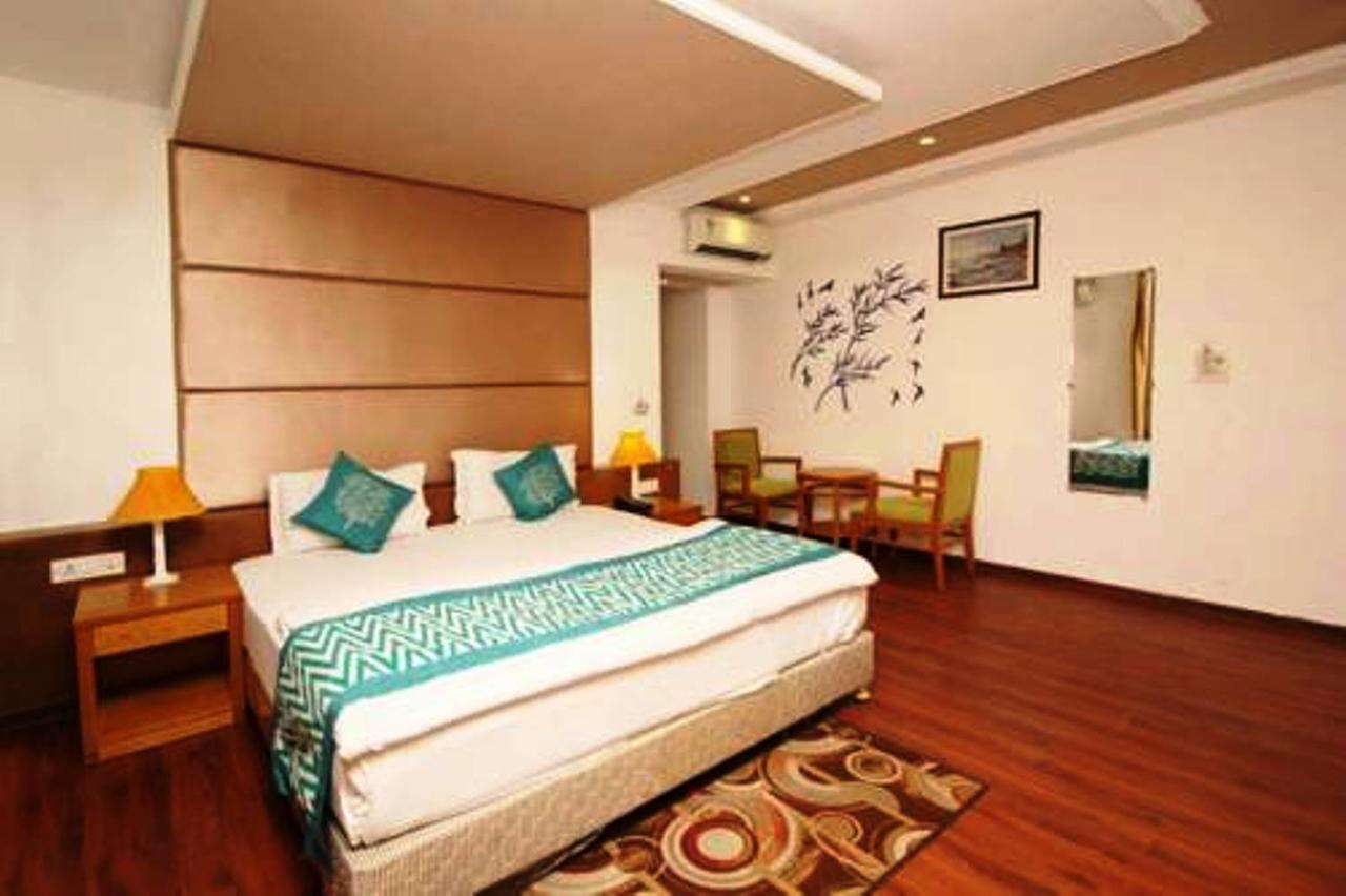 Hotel Vipul Grand Gurgaon Extérieur photo