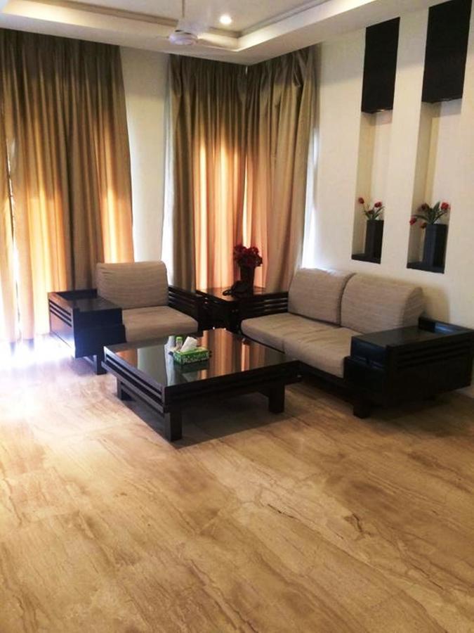 Hotel Vipul Grand Gurgaon Extérieur photo